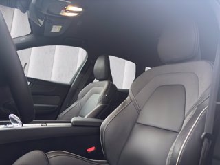 VOLVO XC60 2.0 b5 mhev Plus Dark awd auto