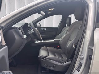 VOLVO XC60 2.0 b5 mhev Plus Dark awd auto