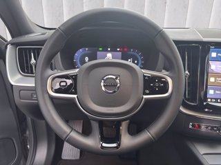 VOLVO XC60 2.0 b5 mhev Plus Dark awd auto