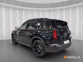 MINI Mini countryman 2.0 48v d favoured auto