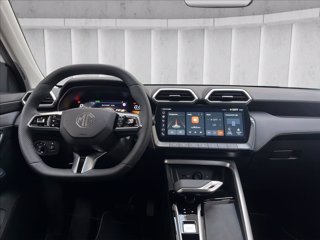 MG ZS 1.5 hybrid+ Luxury auto