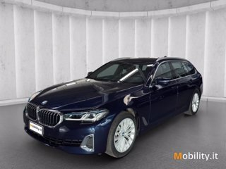BMW 530i touring mhev 48v xdrive luxury auto