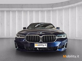 BMW 530i touring mhev 48v xdrive luxury auto