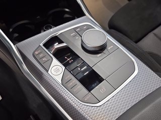 BMW 320d touring mhev 48v xdrive msport auto