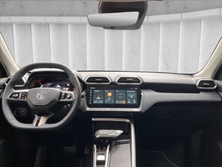 MG MG ZS HYBRID + LUXURY