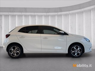 MG MG3 HYBRID + LUXURY