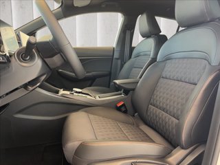 MG MG3 HYBRID + LUXURY