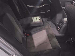 BMW 320d touring mhev 48v xdrive msport auto