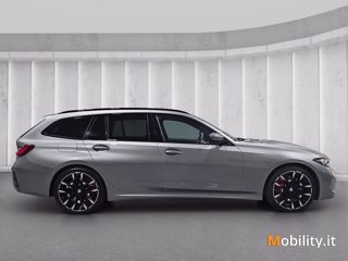 BMW 320d touring mhev 48v xdrive msport auto