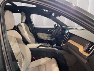 VOLVO XC60 2.0 t6 phev Ultra Bright awd auto