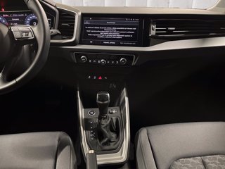 AUDI A1 Sportback 30 1.0 tfsi Identity Black 110cv s-tronic