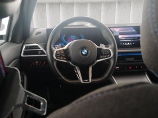 BMW 320d touring mhev 48v xdrive msport auto