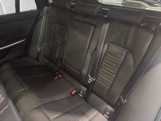 BMW 320d touring mhev 48v xdrive msport auto