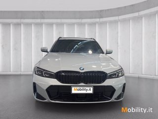 BMW 320d touring mhev 48v xdrive msport auto