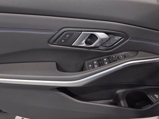 BMW 320d touring mhev 48v xdrive msport auto