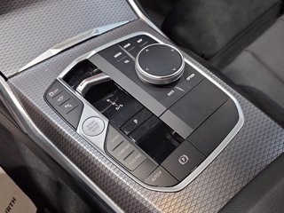 BMW 320d touring mhev 48v xdrive msport auto