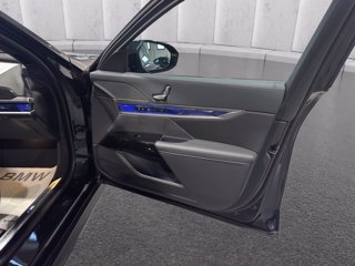 BMW 740d mhev xdrive msport auto