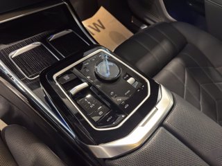 BMW 740d mhev xdrive msport auto