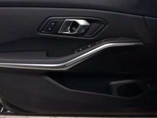 BMW 330d Touring mhev 48V xdrive MSport Pro auto