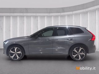 VOLVO XC60 2.0 b4 R-design awd auto