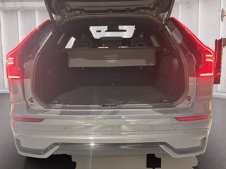 VOLVO XC60 2.0 b4 R-design awd auto