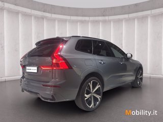 VOLVO XC60 2.0 b4 R-design awd auto