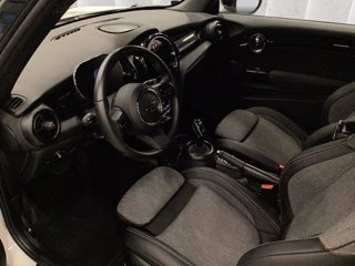 MINI Mini 3p 1.5 cooper classic premium mid package auto