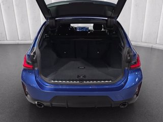 BMW 320d touring mhev 48v xdrive msport auto