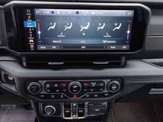 JEEP Wrangler unlimited 2.0 turbo sahara auto