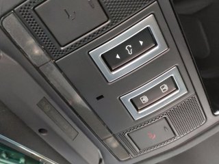 LAND ROVER Defender (2019) LAND ROVER 110 3.0D I6 200 CV AWD Auto X-Dynamic SE