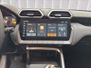 MG ZS 1.5 hybrid+ Luxury auto