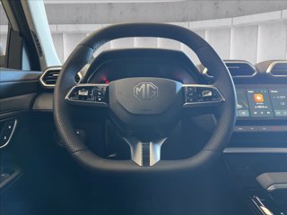 MG ZS 1.5 hybrid+ Luxury auto