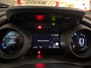 TOYOTA Yaris 1.0 Trend