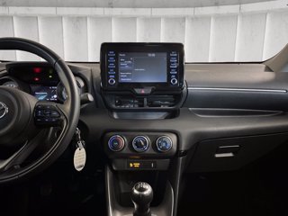 TOYOTA Yaris 1.0 Trend