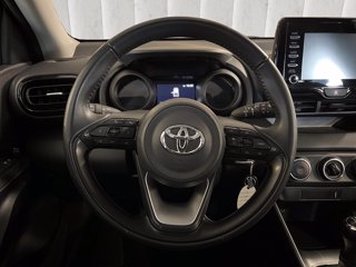 TOYOTA Yaris 1.0 Trend