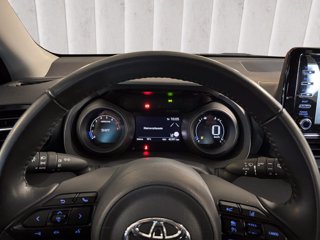 TOYOTA Yaris 1.0 Trend