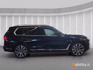 BMW X7 xdrive 40d 48v auto 7p.ti