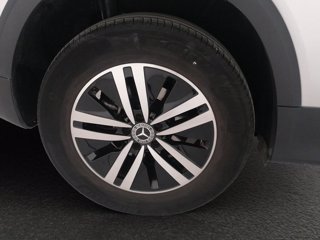 MERCEDES Glb 180 d executive auto