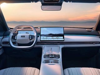 GEELY Starray EM-i 1.5 phev Launch Edition