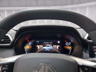 MG ZS 1.5 hybrid+ Luxury auto