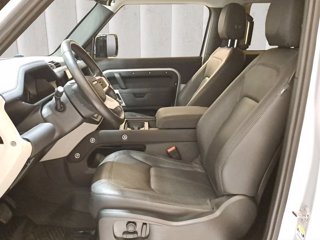 LAND ROVER Defender (2019) LAND ROVER 90 3.0D I6 250 CV AWD Auto SE