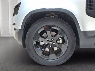 LAND ROVER Defender (2019) LAND ROVER 90 3.0D I6 250 CV AWD Auto SE