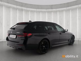 BMW 540d touring mhev 48v xdrive msport auto