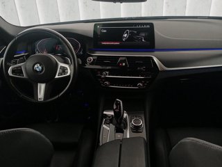 BMW 540d touring mhev 48v xdrive msport auto