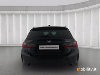 BMW 320d touring mhev 48v xdrive msport auto