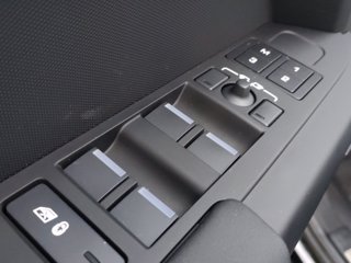 LAND ROVER Defender (2019) LAND ROVER 110 3.0D I6 200 CV AWD Auto X-Dynamic SE