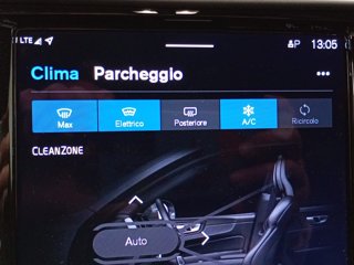 VOLVO XC60 2.0 b5 Plus Dark awd auto