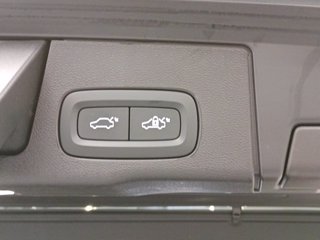 VOLVO XC60 2.0 b5 Plus Dark awd auto