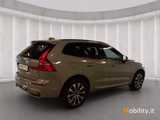 VOLVO XC60 2.0 b5 Plus Dark awd auto