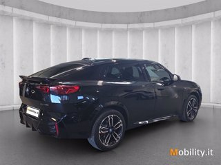 BMW Ix2 edrive 20 msport pro